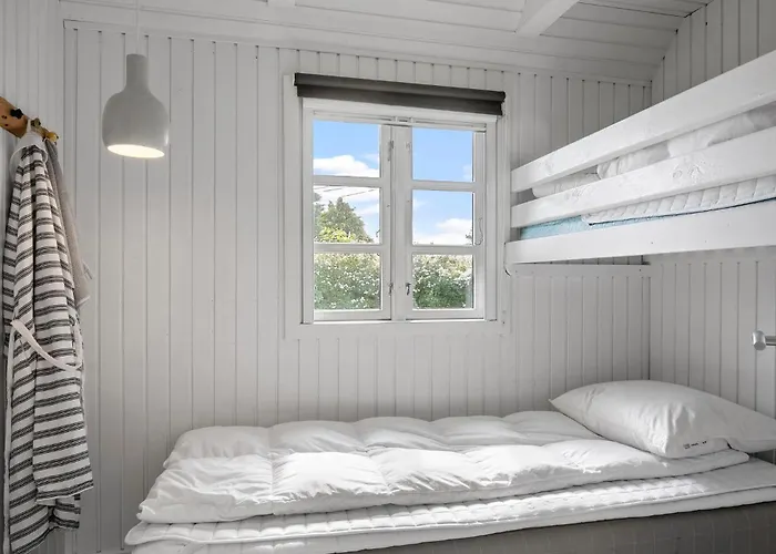 2 Bedroom Beautiful In Nyaraló *
